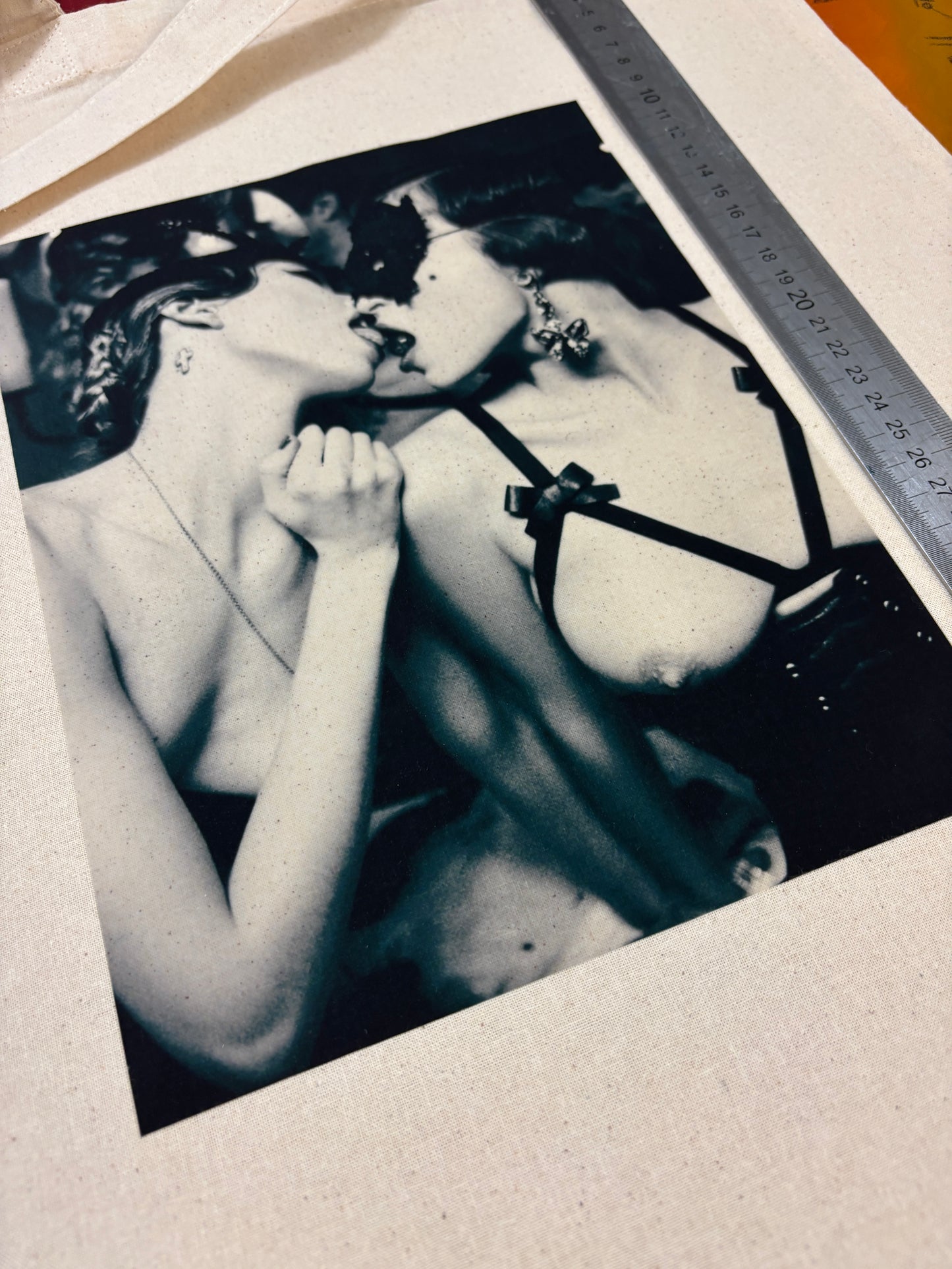 CHERRY KISS - Retro Tote Bag: 90s Style, Oeko-Tex Cotton