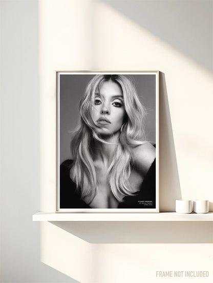SYDNEY SWEENEY - Symbios Design Rare Glossy Poster Print