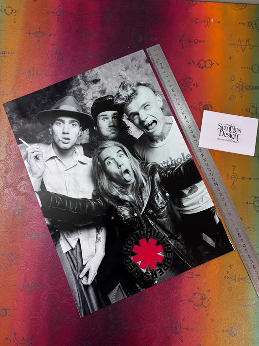 RED HOT CHILI PEPPERS - CLASSIC PORTRAIT - Symbios Design - Rare Glossy Print