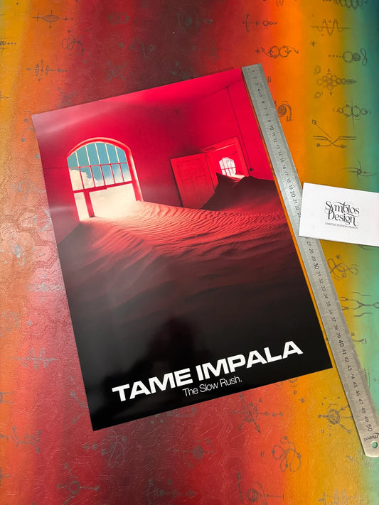 IMPALA DOMPTÉE - LA LENTE ACCROCHE - DESIGN SYMBIOS - IMPRESSION D'ART BRILLANTE