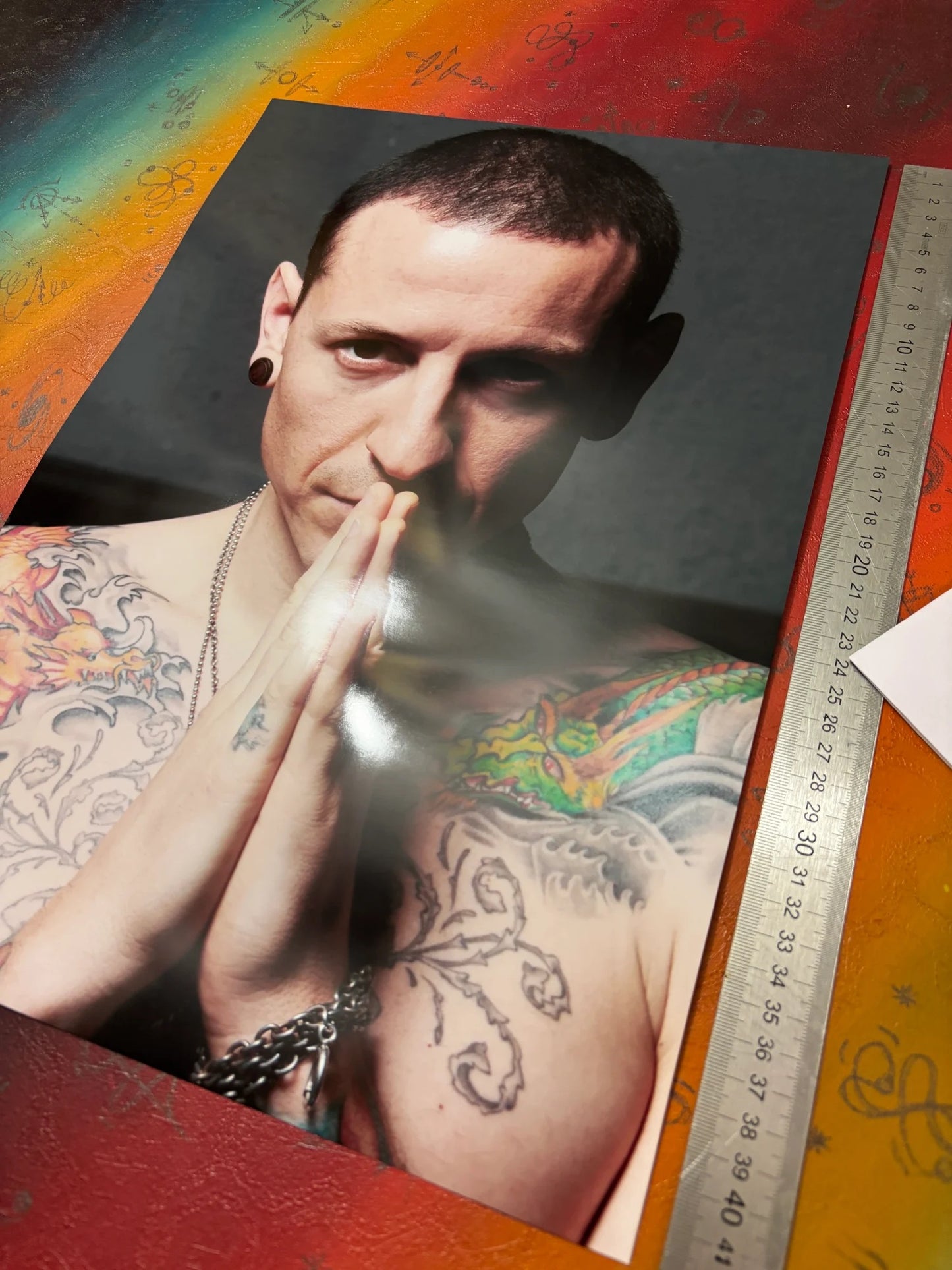 CHESTER BENNINGTON - LINKIN PARK - Symbios Design - Rare Glossy Print