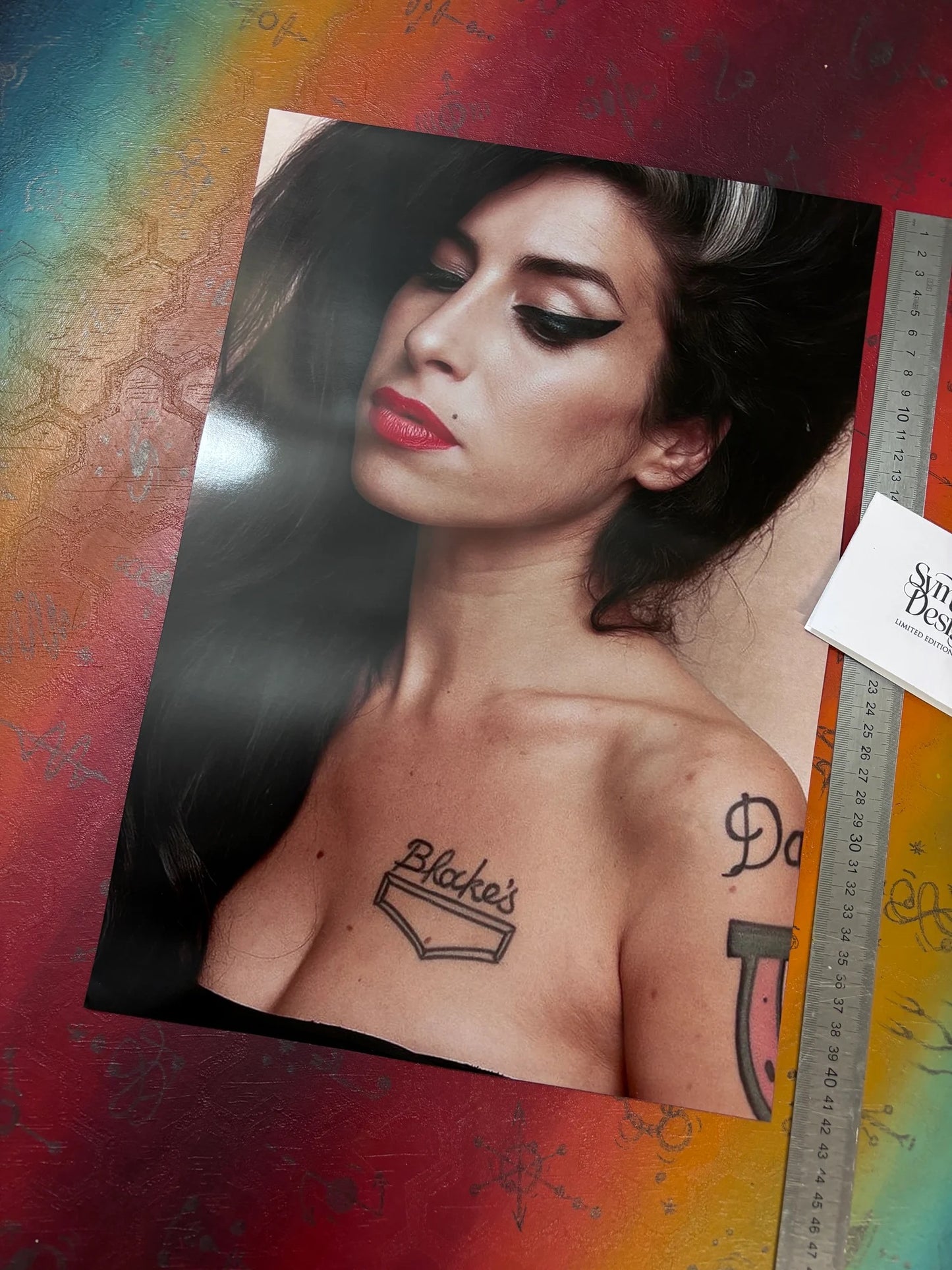 AMY WHINEHOUSE - PORTRAIT - Symbios Design - Rare Glossy Print