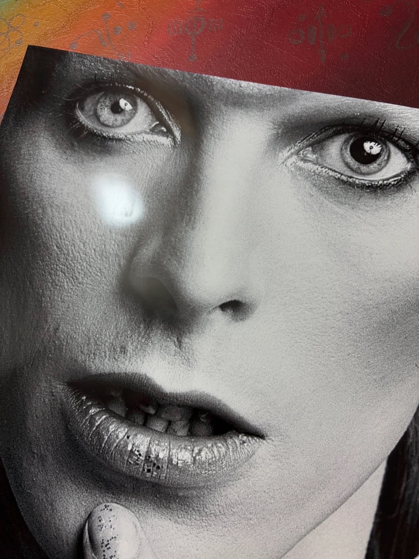 DAVID BOWIE - CLASSIC PORTRAIT  - Symbios Design - Rare Glossy Print