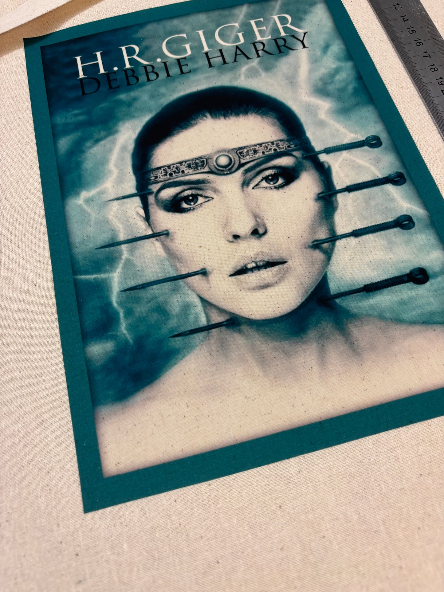 DEBBIE HARRY - H.R. GIGER - Retro Tote Bag: 90s Style, Oeko-Tex Cotton