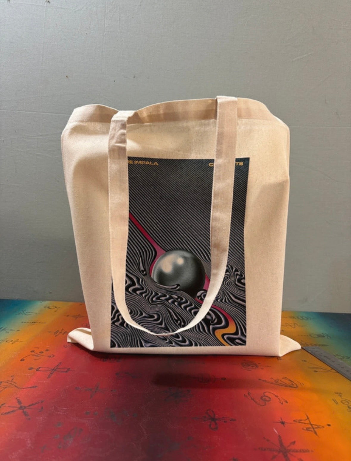 TAME IMPALA - CURRENTS  - Symbios Design Tote Bag