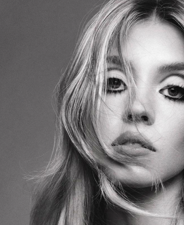 SYDNEY SWEENEY - Symbios Design Rare Glossy Poster Print