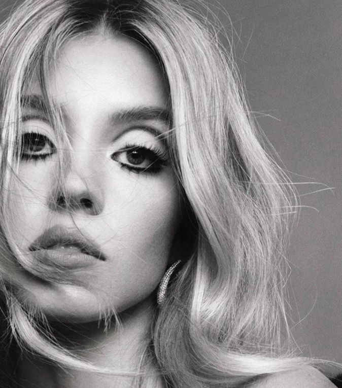 SYDNEY SWEENEY - Symbios Design Rare Glossy Poster Print