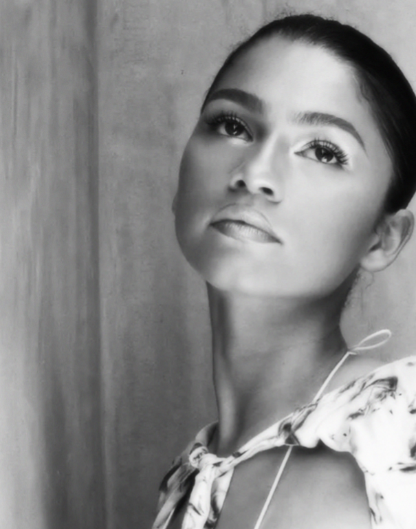 ZENDAYA - Symbios Design Rare Glossy Poster Print
