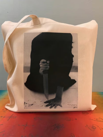 Sac cabas Marina Abramovic : Sac réutilisable en coton certifié Oeko-Tex