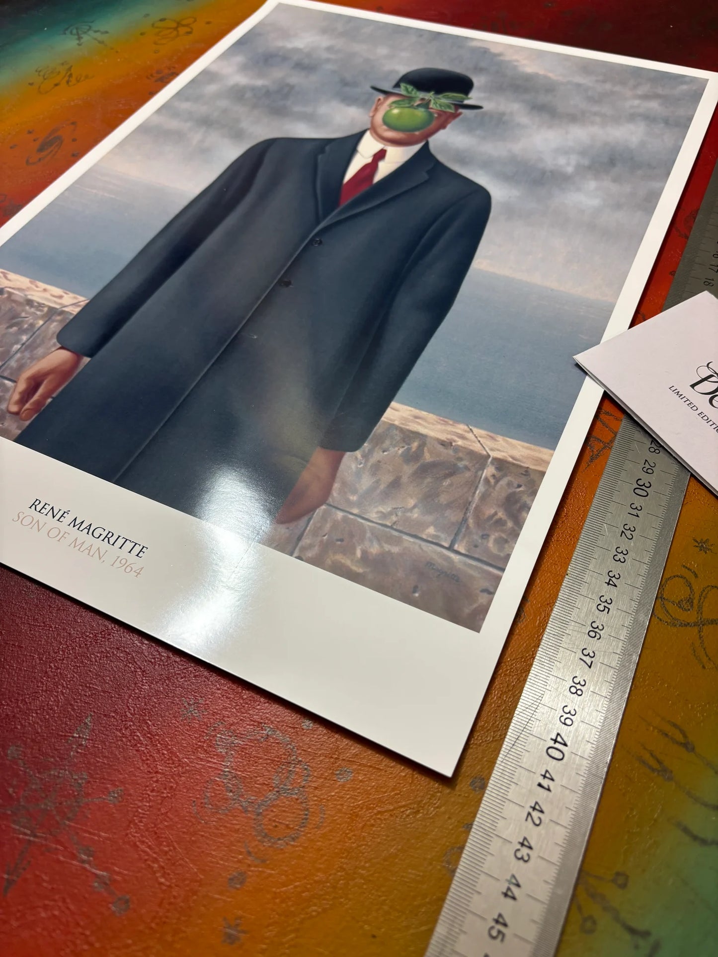 RENE MAGRITTE - SON OF MAN - Symbios Design - Rare Glossy Print