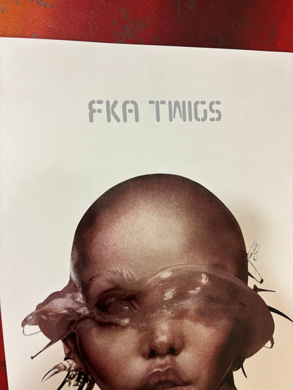 FKA TWIGS - Symbios Design - Rare Glossy Print