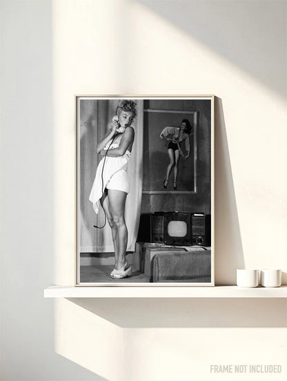 MARILYN MONROE - HOTEL - Symbios Design Rare Glossy Poster Print